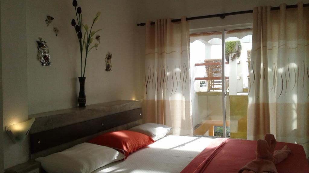 נגומבו Petit Guest House מראה חיצוני תמונה