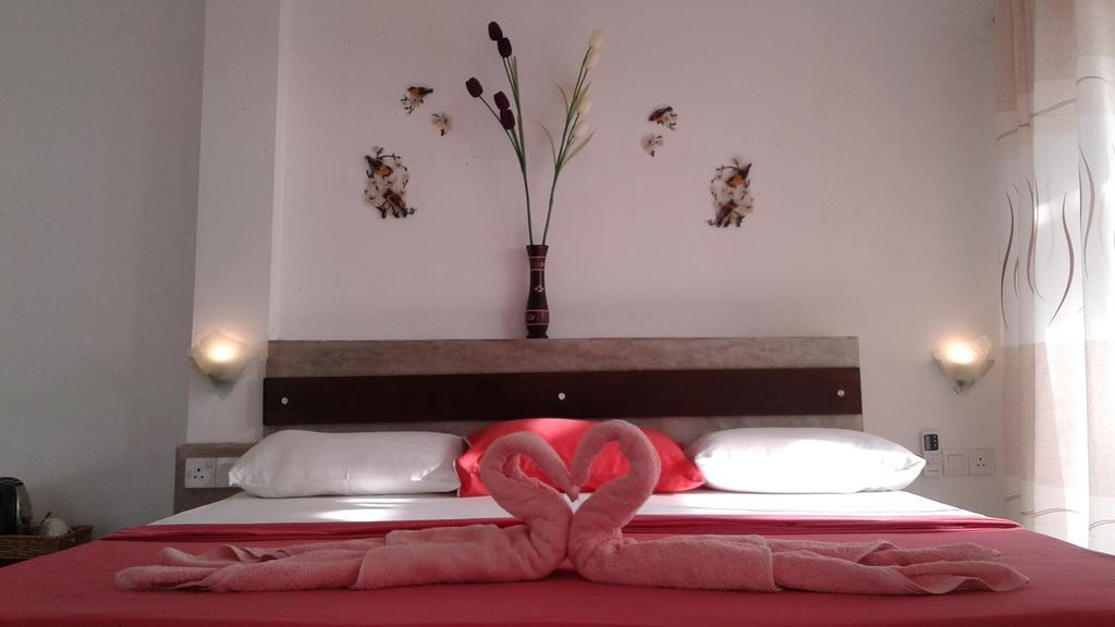 נגומבו Petit Guest House מראה חיצוני תמונה